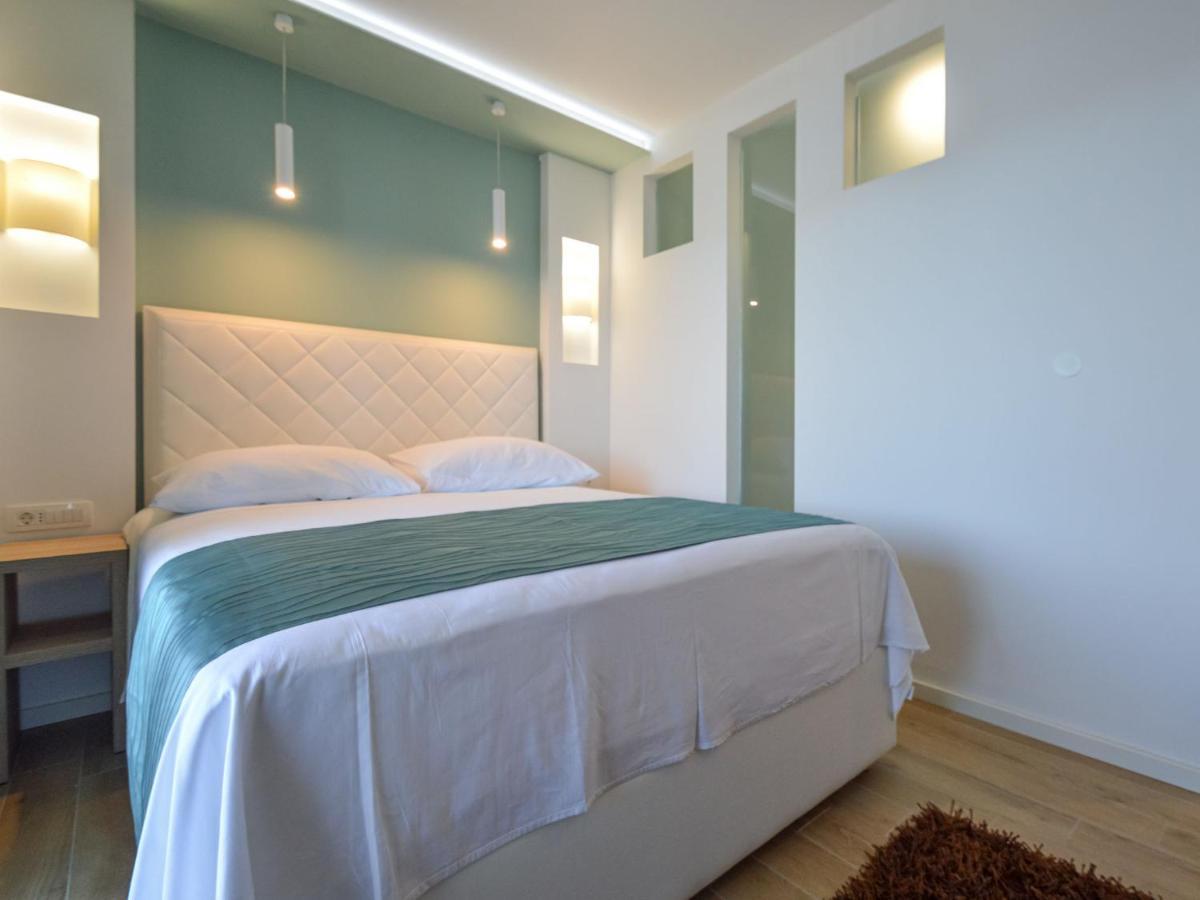 Apartment Mornar-5 By Interhome Trogir Buitenkant foto